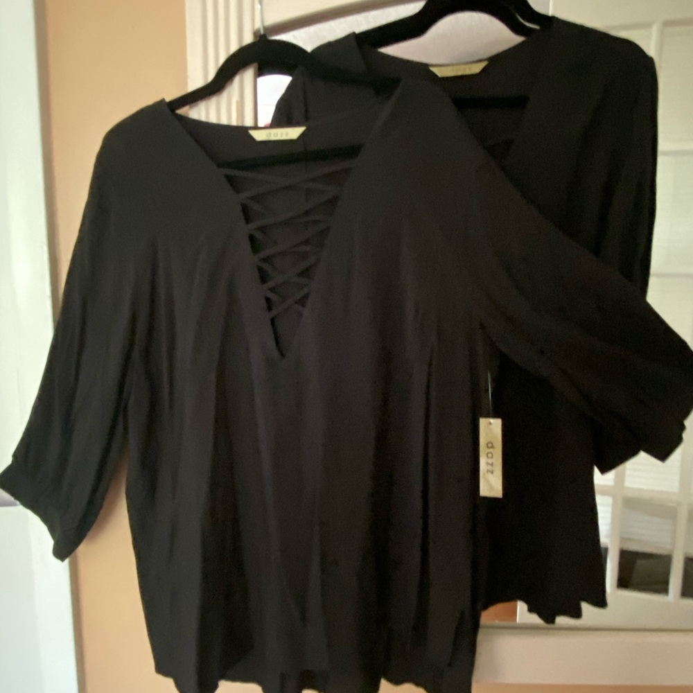 You get 2 DAZZ black beauties!!!